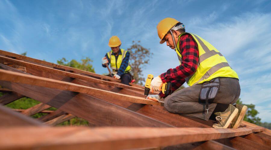 Expert new roof installation services in Strunk, KY